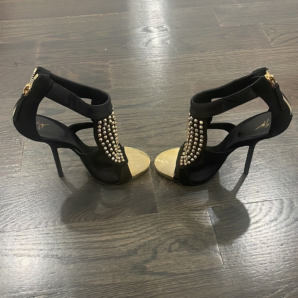 Giusseppe Zannotti Studded Satin Heel Suede Bootie - Picture 7 of 11